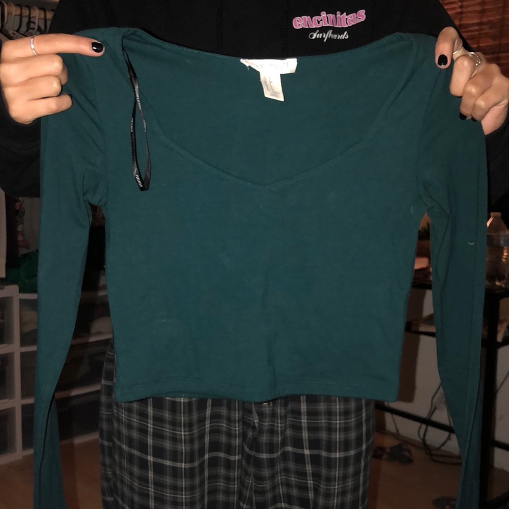 scope crop top